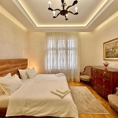 Djuras Residence In The Center Of Belgrad Exteriör bild